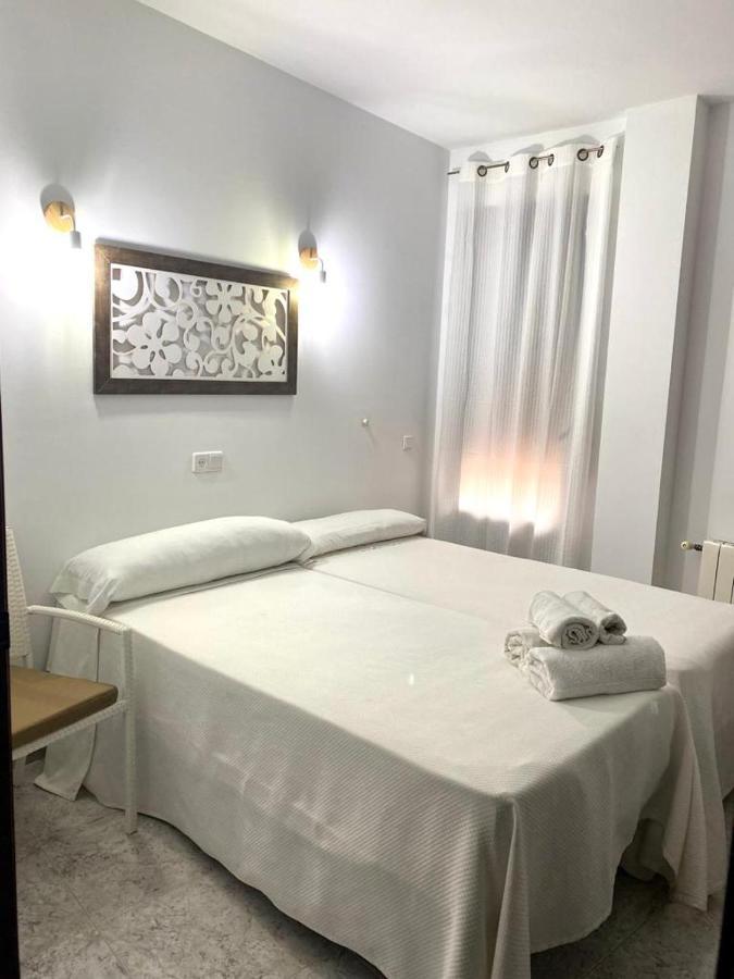 Hostal Casa Lopez La Zarza  Buitenkant foto